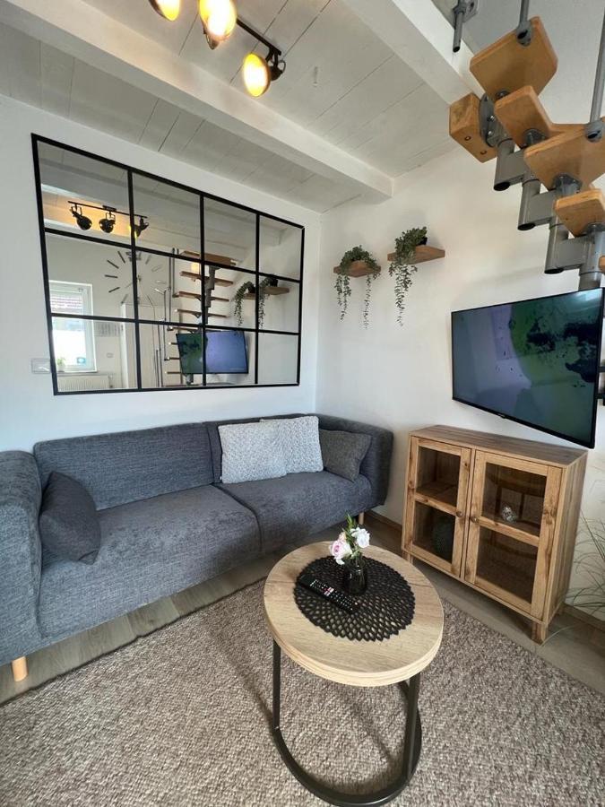 Luma 1 Apartment โอซีเยก ภายนอก รูปภาพ
