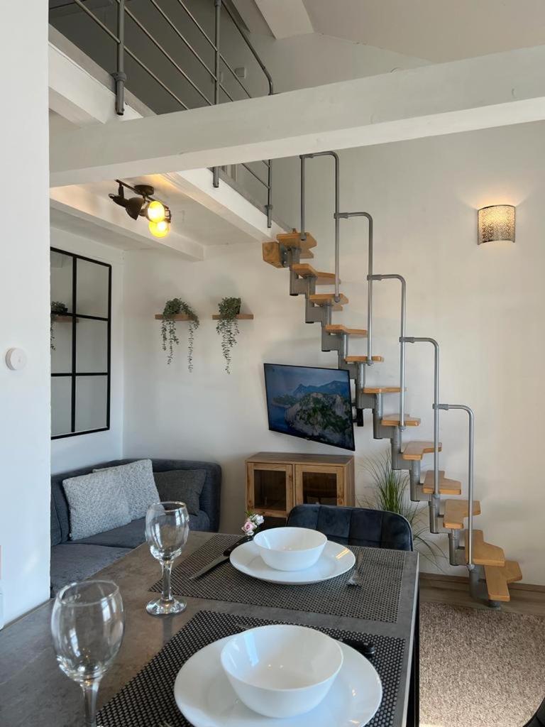 Luma 1 Apartment โอซีเยก ภายนอก รูปภาพ