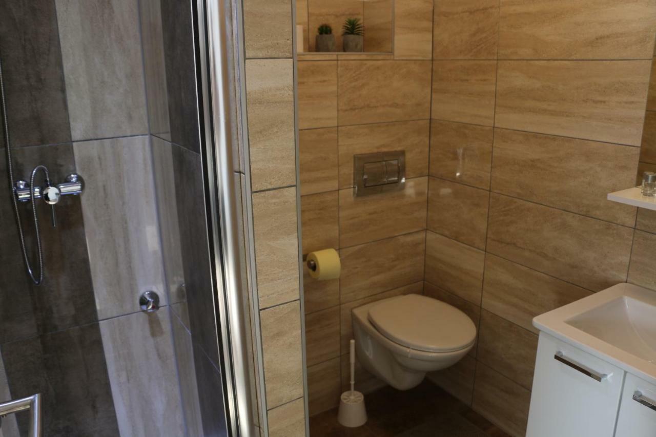 Luma 1 Apartment โอซีเยก ภายนอก รูปภาพ